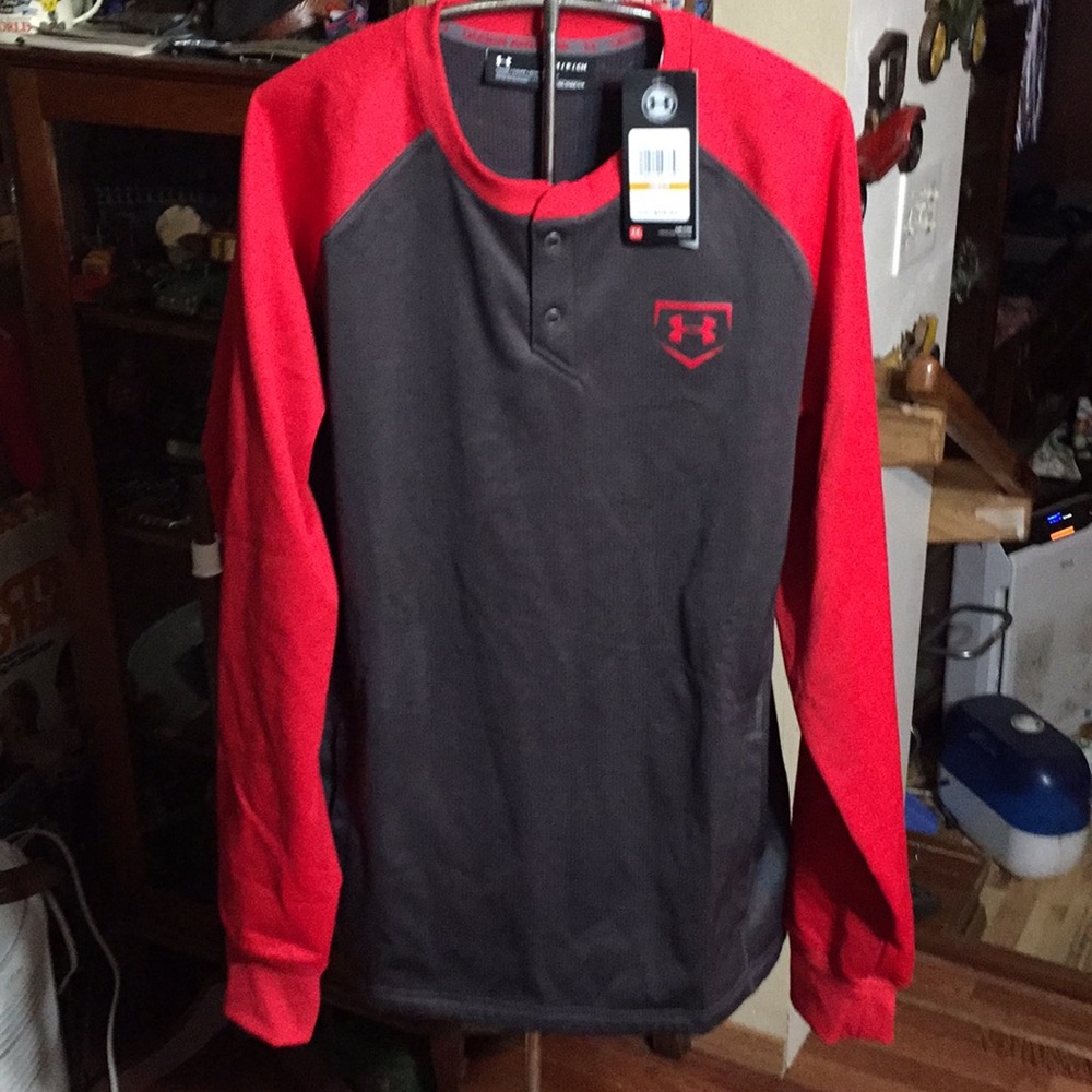 New Under armor cold gear pullover